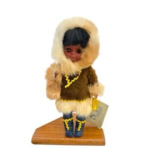 1988‎ Alaska Inuit Souvenir Doll Eskimo Native Carlson Dolls W Papoose Tag 11''